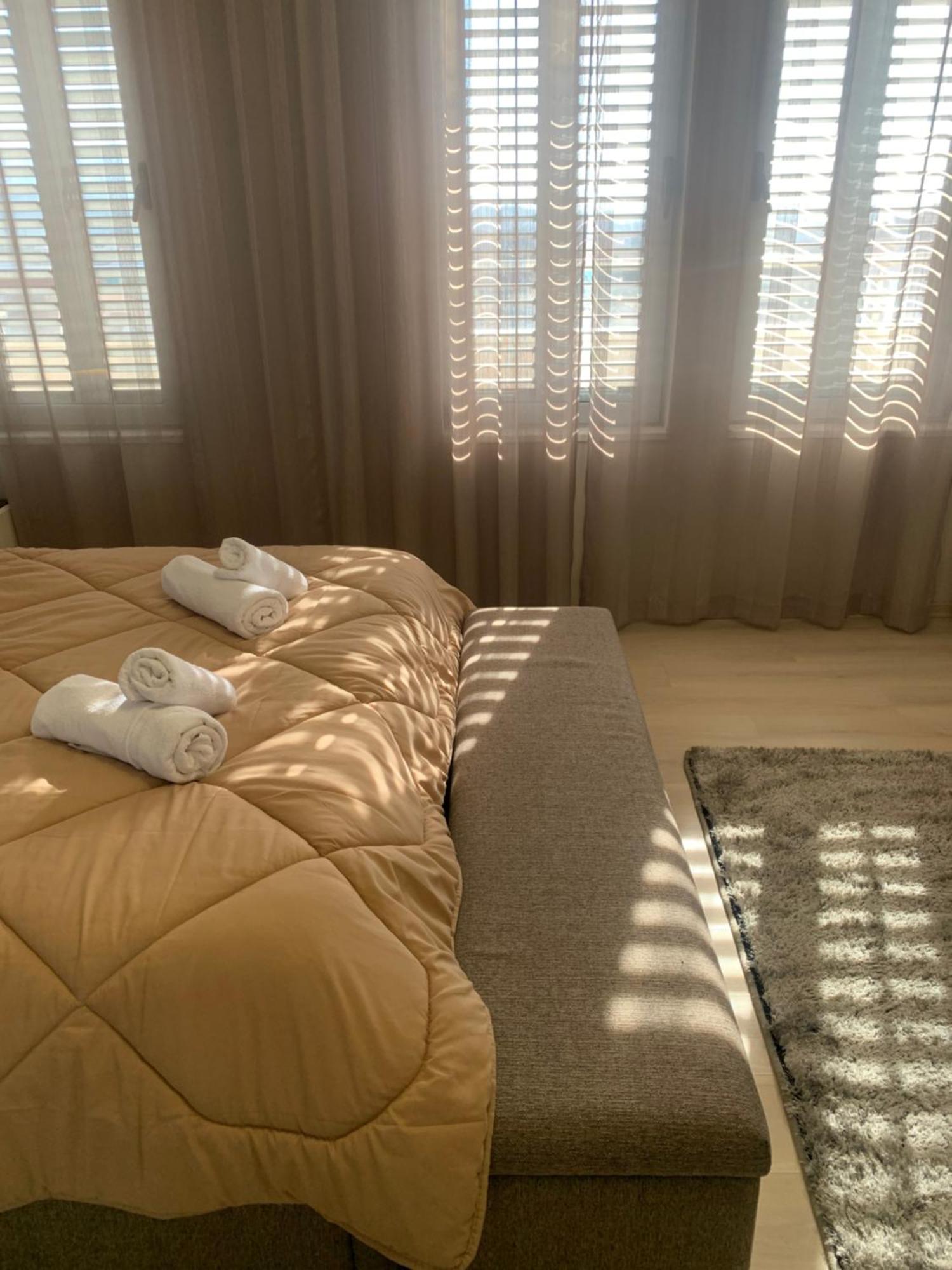 Apartment Place